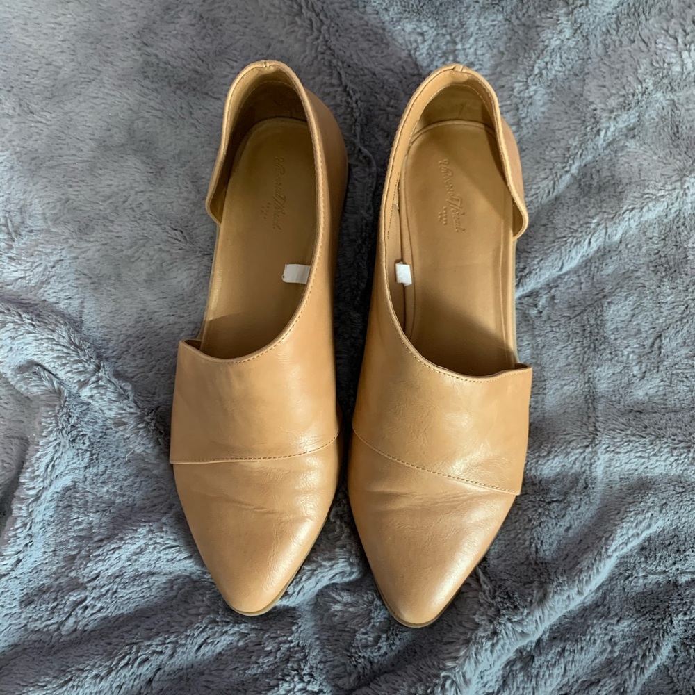 Like New Universal Thread Ankle Bootie